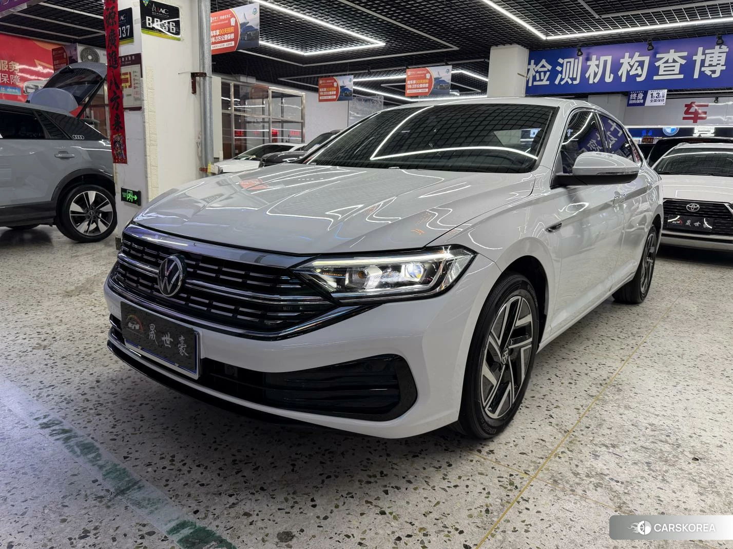 Volkswagen Sagitar 2022 Белый из Китая, фото 4
