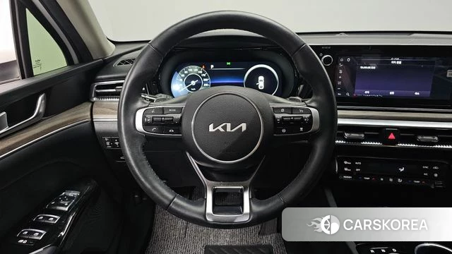 Kia K5 3rd generation 2022 Белый из Кореи, фото 4
