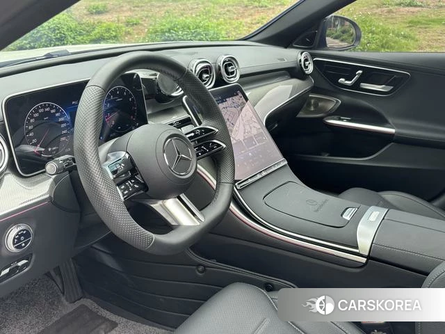 Mercedes-Benz Class C 2025 Белый из Китая, фото 4