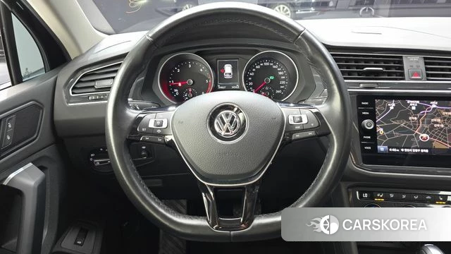 Volkswagen Tiguan second Generation 2020 Черный из Кореи, фото 4