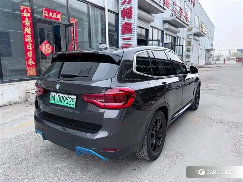 BMW iX3 2021 Черный из Китая, фото 4