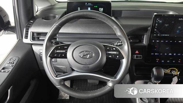 Hyundai Staria 2022 Белый из Кореи, фото 4