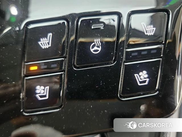 Kia Sportage 5th Generation 2022 Белый из Кореи, фото 4