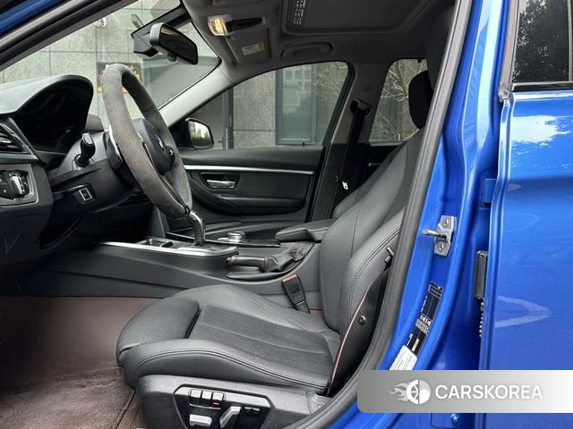 BMW 3 series 2018 Синий из Китая, фото 4