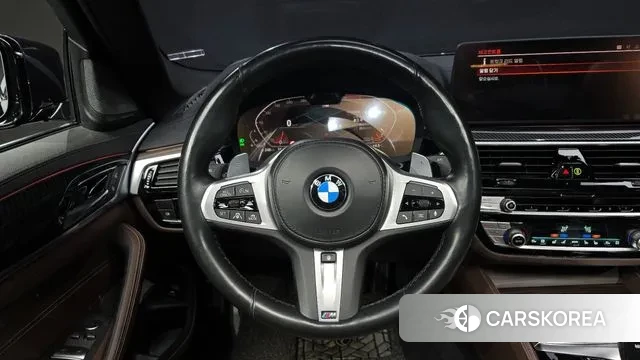 BMW 5 Series (G30) 2021 Черный из Кореи, фото 4