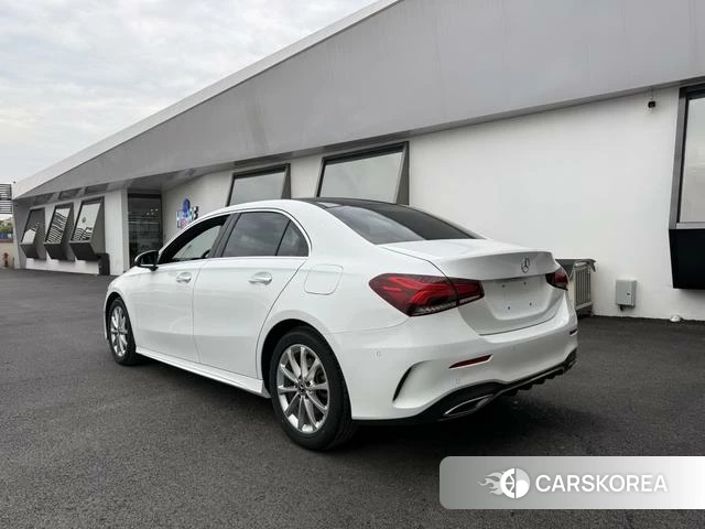 Mercedes-Benz Class A 2022 Белый из Китая, фото 4