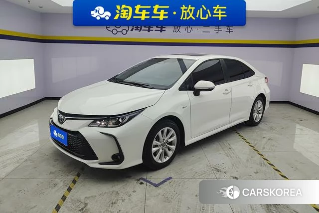 Toyota Corolla 2024 Белый из Китая, фото 4