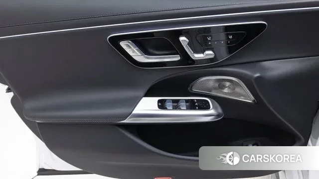 Mercedes-Benz E-Class W214 2025 Белый из Кореи, фото 4