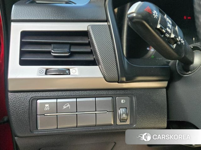 Ssangyong Rexton Sports Cannes 2019 Красный из Кореи, фото 4