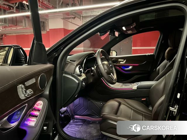 Mercedes-Benz GLC 2023 Черный из Китая, фото 4