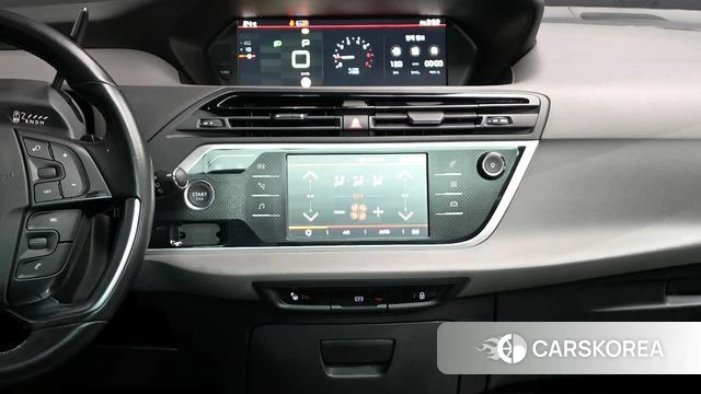 Citroen / DS Grand C4 Picasso 2018 Серебряный из Кореи, фото 4