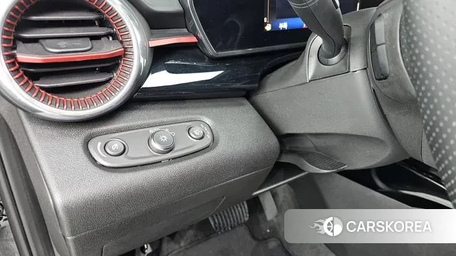 Chevrolet (GM Daewoo) Trax Crossover 2024 Черный из Кореи, фото 4