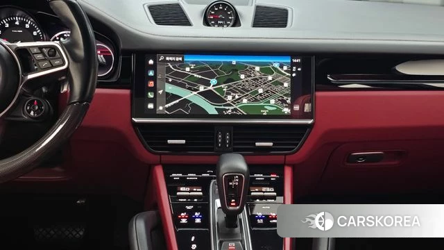 Porsche Cayenne (PO536) 2022 Черный из Кореи, фото 4