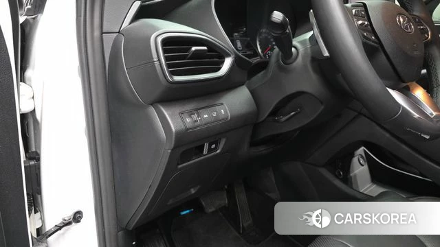 Hyundai The New Santa Fe 2022 Белый из Кореи, фото 4