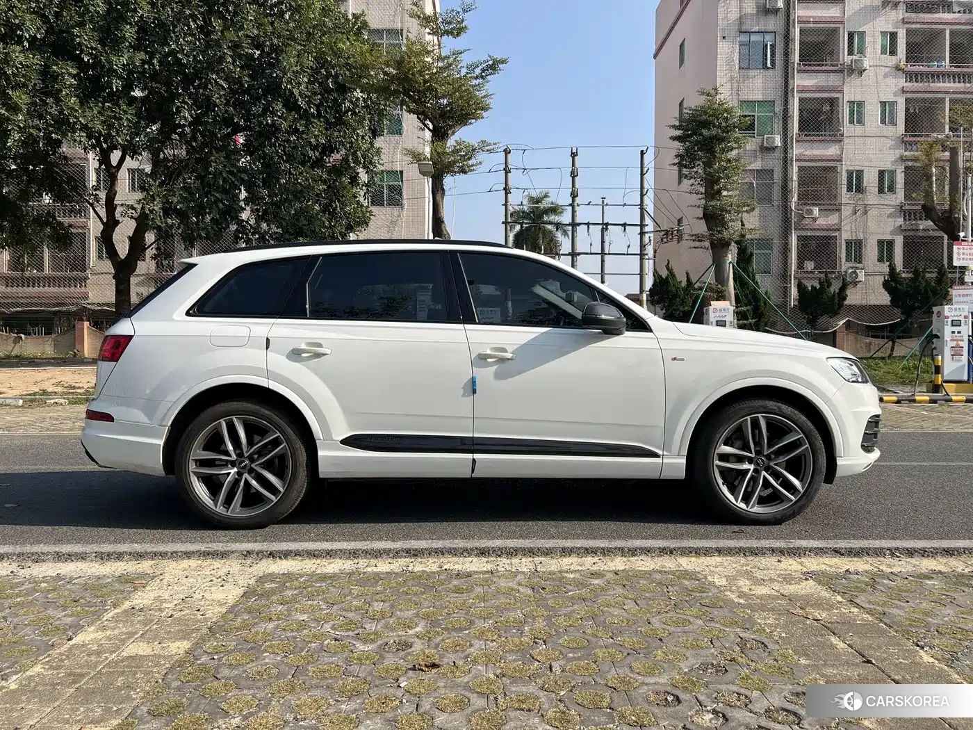Audi Q7 2018 Белый из Китая, фото 4