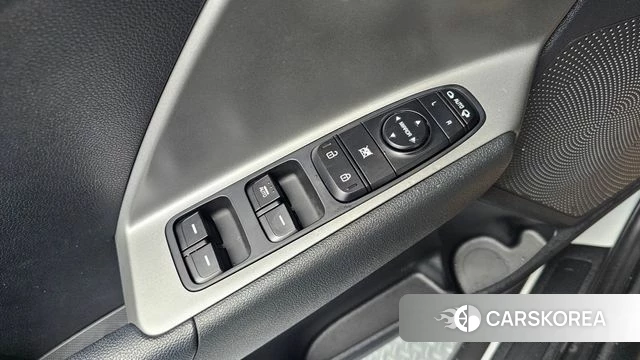 Kia Niro Plus 2022 Белый из Кореи, фото 4