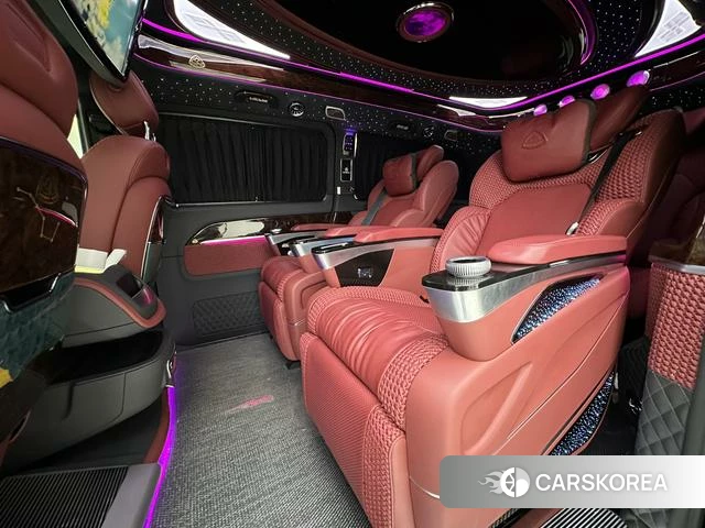Mercedes-Benz V-class 2024 Черный из Китая, фото 4
