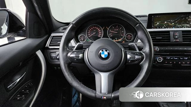 BMW 3 Series (F30) 2018 Белый из Кореи, фото 4