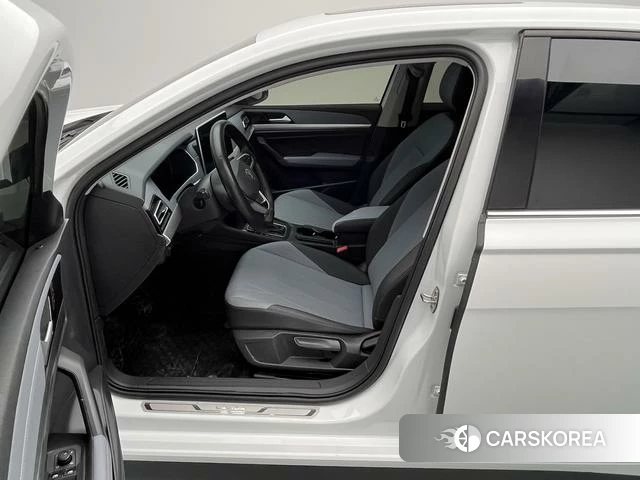 Volkswagen Lavida 2023 Белый из Китая, фото 4