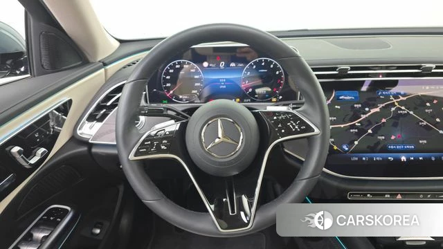 Mercedes-Benz E-Class W214 2025 Синий нефрит из Кореи, фото 4