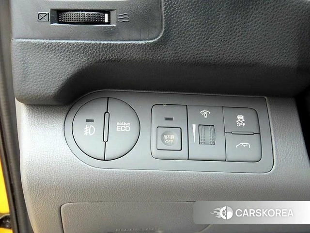 Hyundai The New Grand Starex 2018 Желтый из Кореи, фото 4