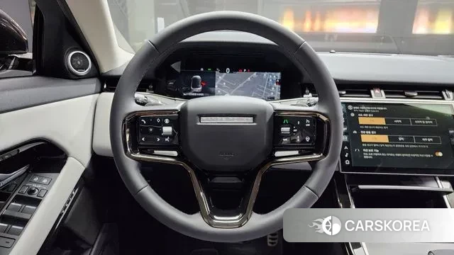 Land Rover Range Rover Evoque 2nd Generation 2024 Белый из Кореи, фото 4