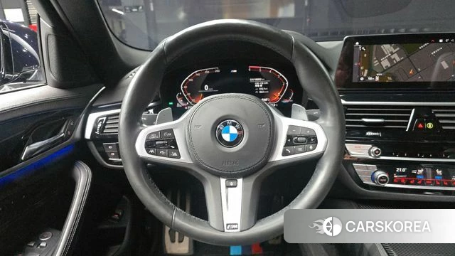 BMW 5 Series (G30) 2019 Синий из Кореи, фото 4