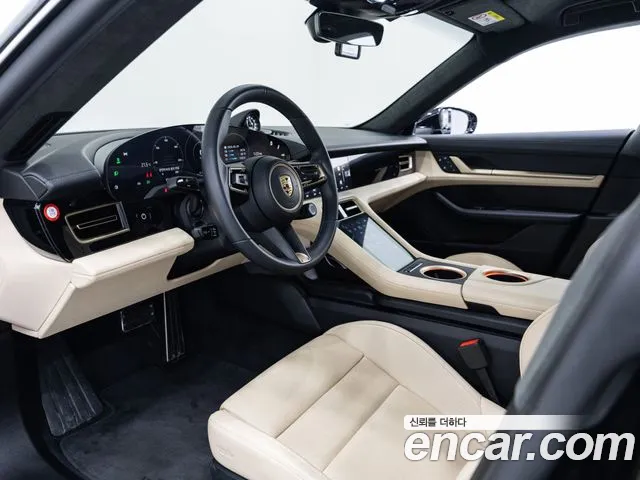 Porsche Taycan id 2837131 из Кореи 4