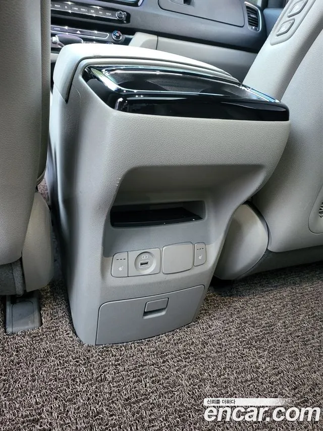 Kia The New Carnival id 2710004 из Кореи 4