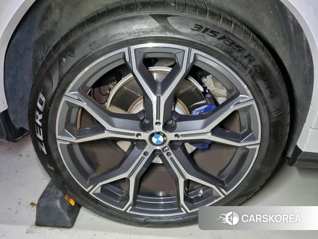 BMW X6 (G06) 2023 Белый из Кореи, фото 4