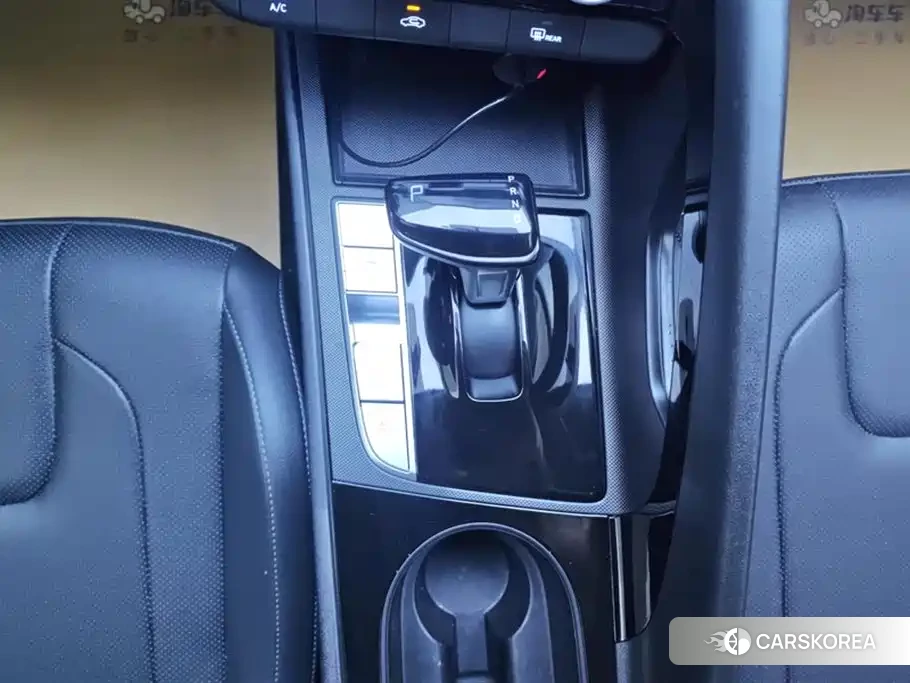 Hyundai Elantra 2024 Белый из Китая, фото 4