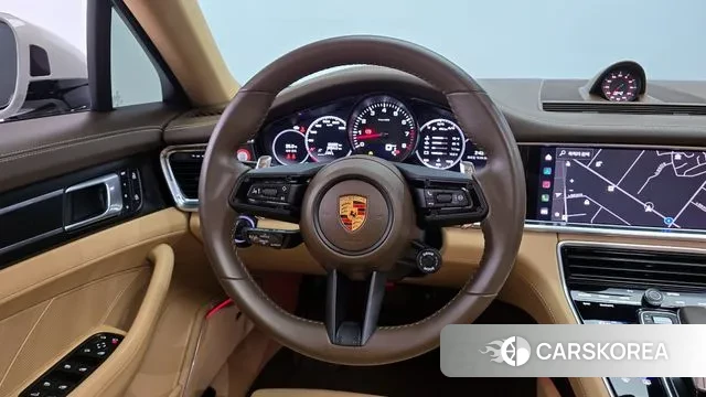 Porsche Panamera (971) 2022 Жемчужный цвет из Кореи, фото 4