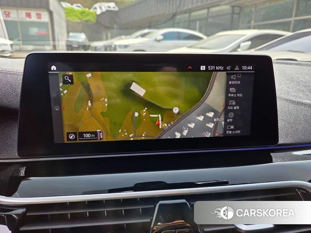 BMW 5 Series (G30) 2020 Белый из Кореи, фото 4