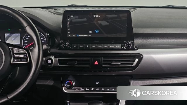 Kia Seltos 2021 Серый из Кореи, фото 4