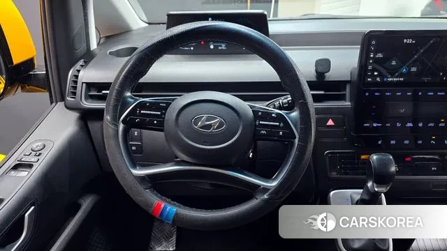 Hyundai Staria 2021 Желтый из Кореи, фото 4