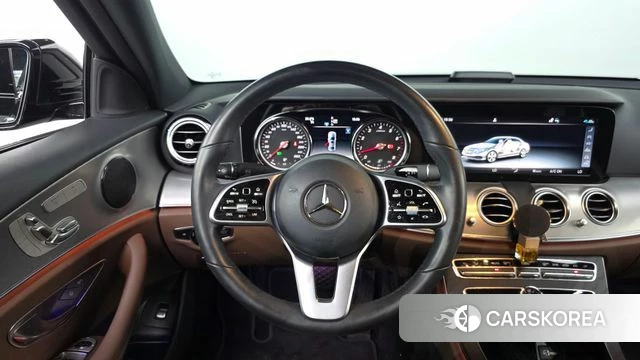 Mercedes-Benz E-Class W213 2020 Черный из Кореи, фото 4