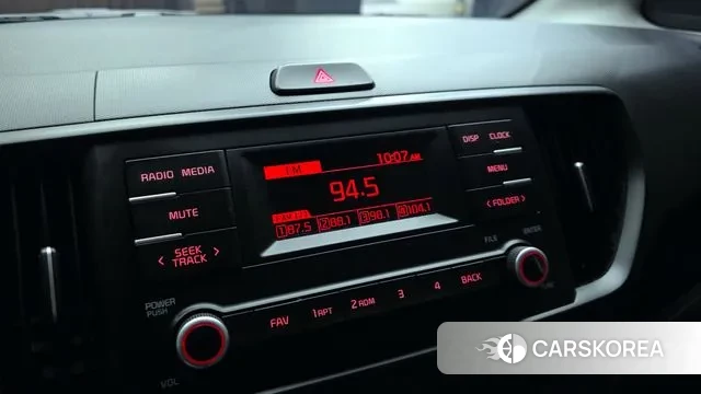 Kia The New Kia Ray 2023 Белый из Кореи, фото 4