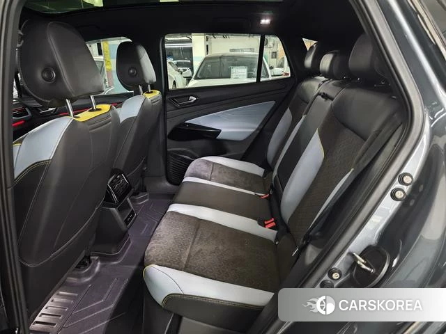 Volkswagen ID.4 X 2022 Темно-серый из Китая, фото 4