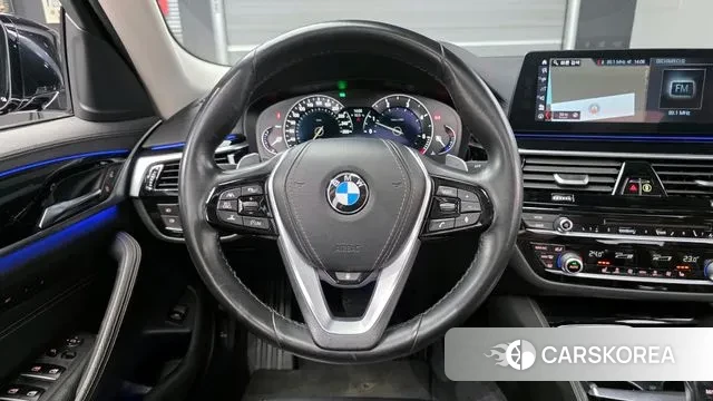 BMW 5 Series (G30) 2018 Черный из Кореи, фото 4