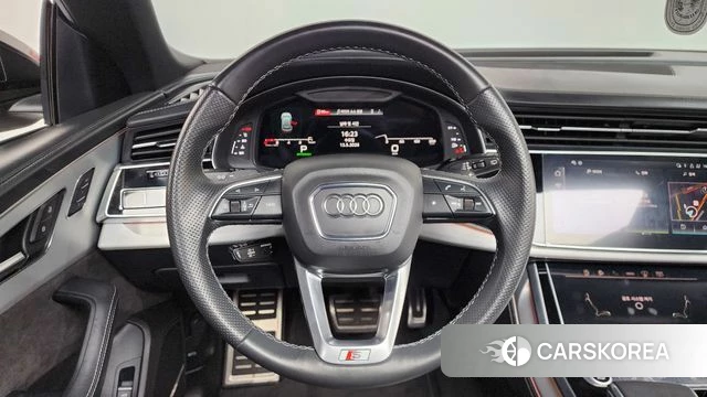Audi Q8 (4M) 2021 Серый из Кореи, фото 4