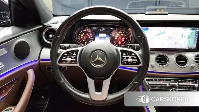 Mercedes-Benz E-Class W213 2020 Черный из Кореи, фото 4