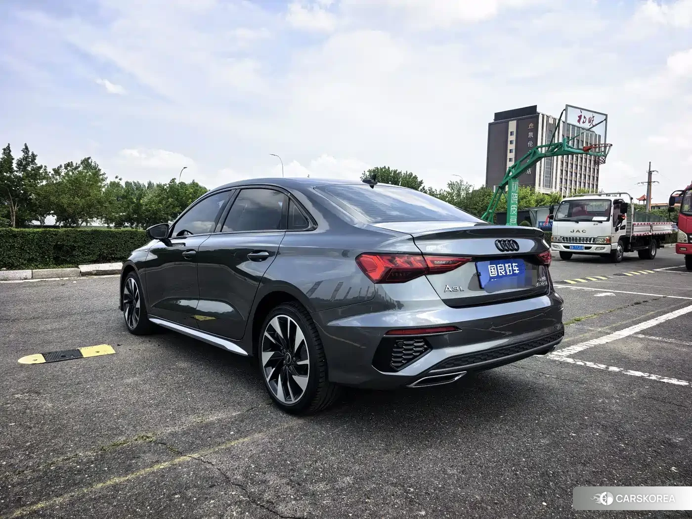 Audi A3 2023 Silver/gray из Китая, фото 4