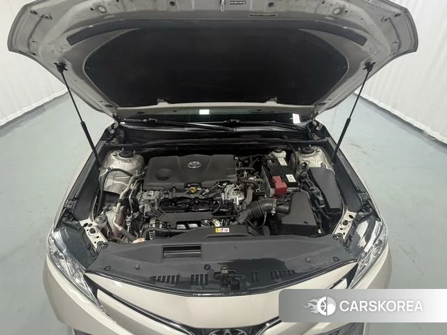 Toyota Camry 2021 Темно-серый из Китая, фото 4