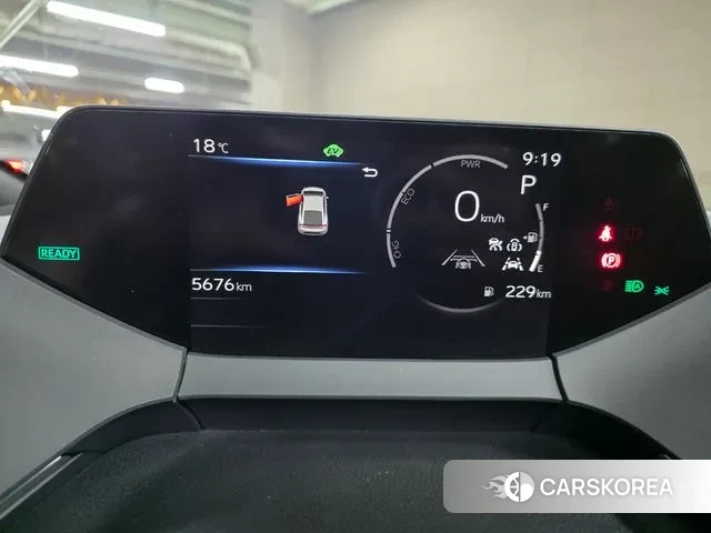 Toyota Prius 5th Generation 2024 Серебряный из Кореи, фото 4
