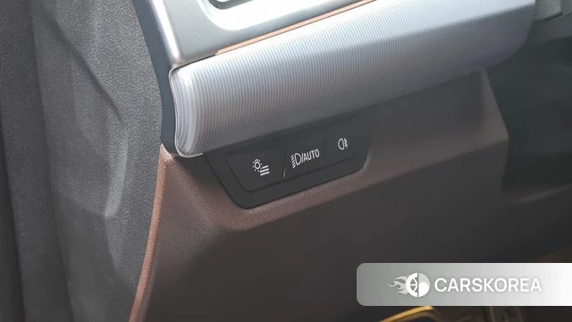 BMW X1 (U11) 2025 Черный из Кореи, фото 4