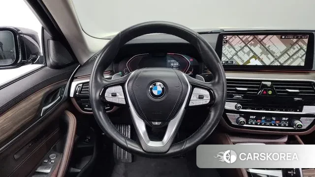 BMW 5 Series (G30) 2021 Черный из Кореи, фото 4