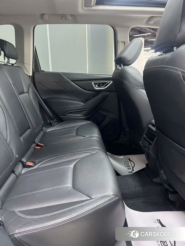 Subaru FORESTER Forester 2021 Белый из Китая, фото 4