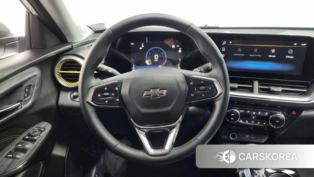 Chevrolet (GM Daewoo) Trax Crossover 2023 Белый из Кореи, фото 4