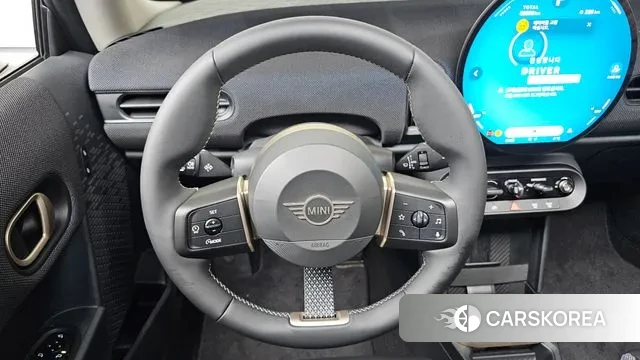 Mini Cooper C 4th generation 2025 Зеленый из Кореи, фото 4