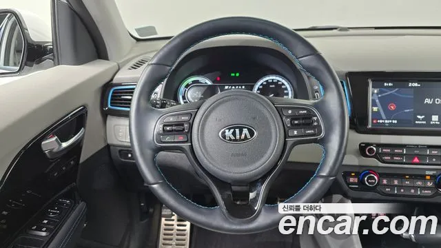 Kia Niro 2019 Белый из Кореи, фото 4